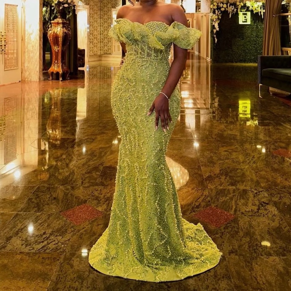 Elegant Green Off-Shoulder Dress